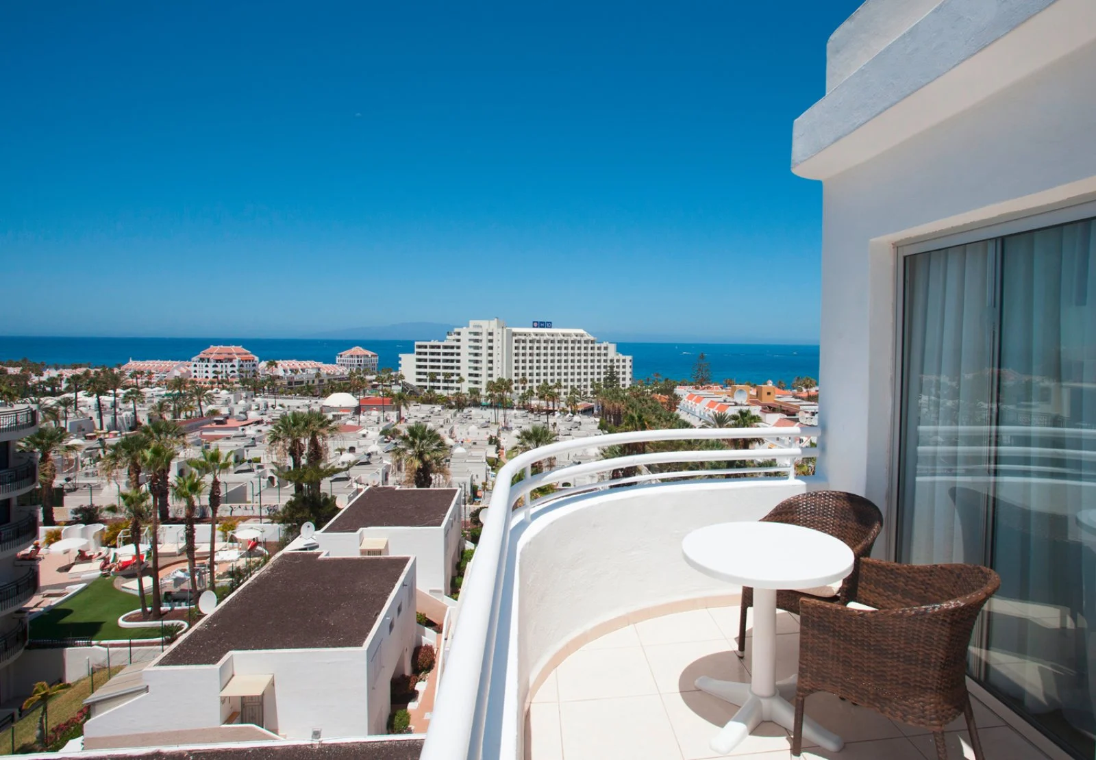 APPARTAMENTI CORAL CALIFORNIA – Los Cristianos