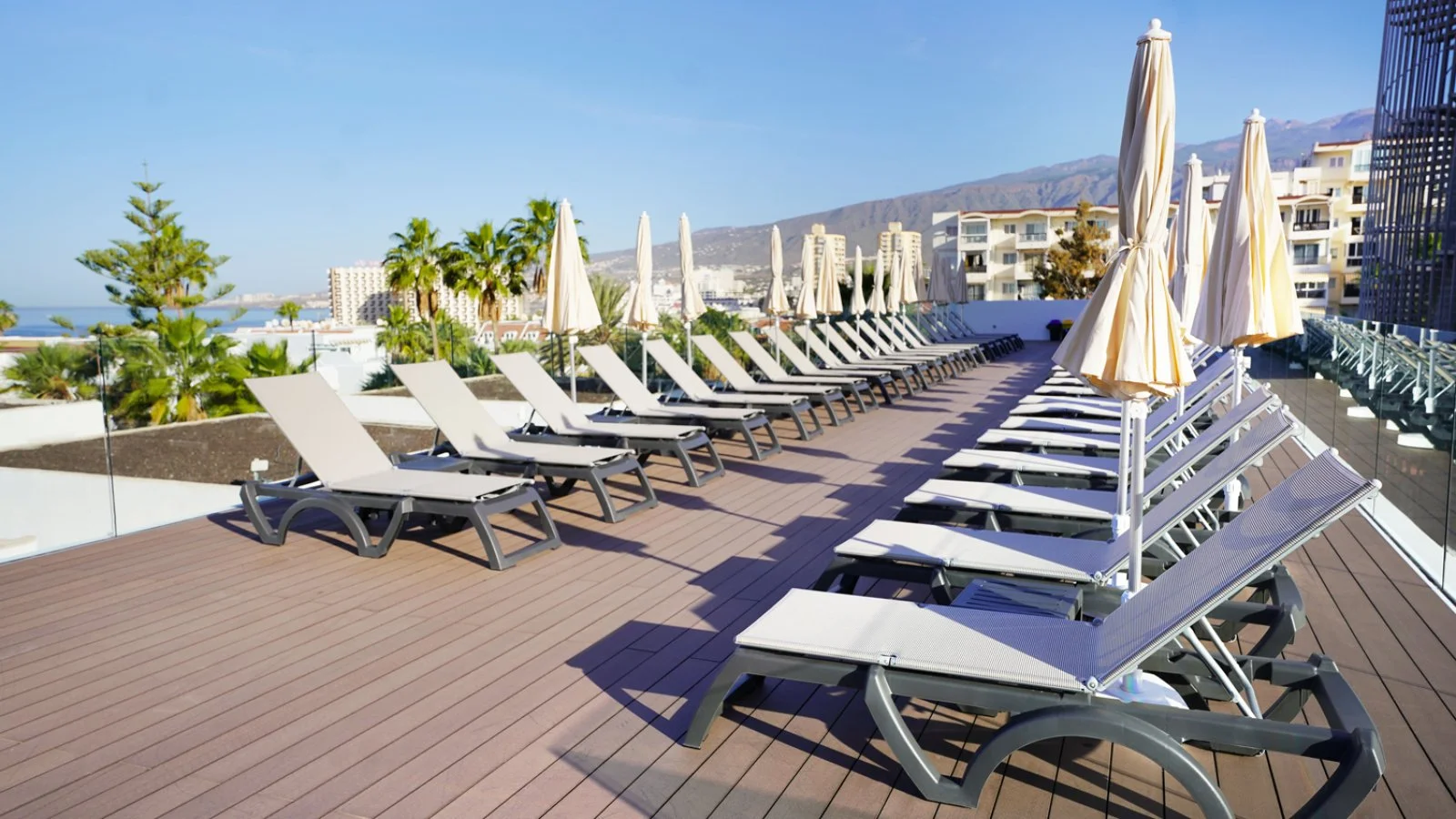 APPARTAMENTI CORAL CALIFORNIA – Los Cristianos