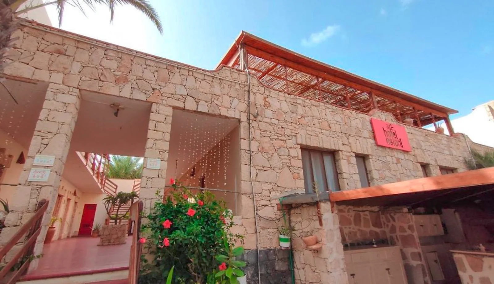 HOTEL ESTORIL – Sal rei