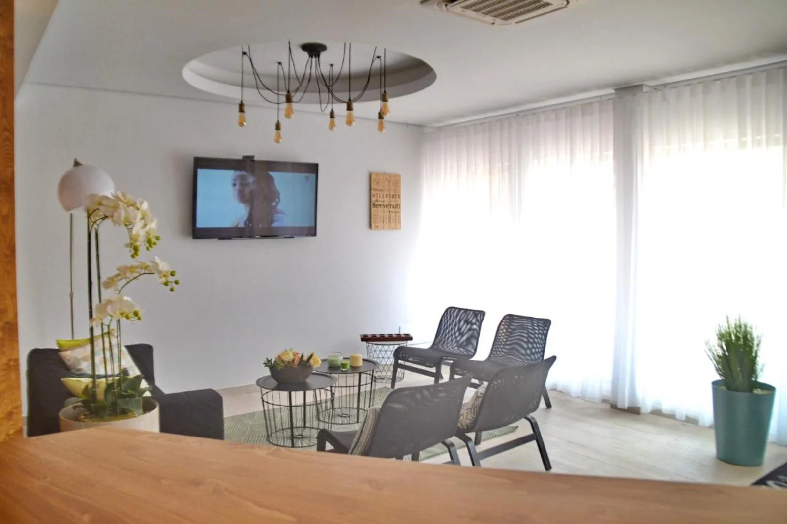 OURIL HOTEL JULIA – Santa Maria