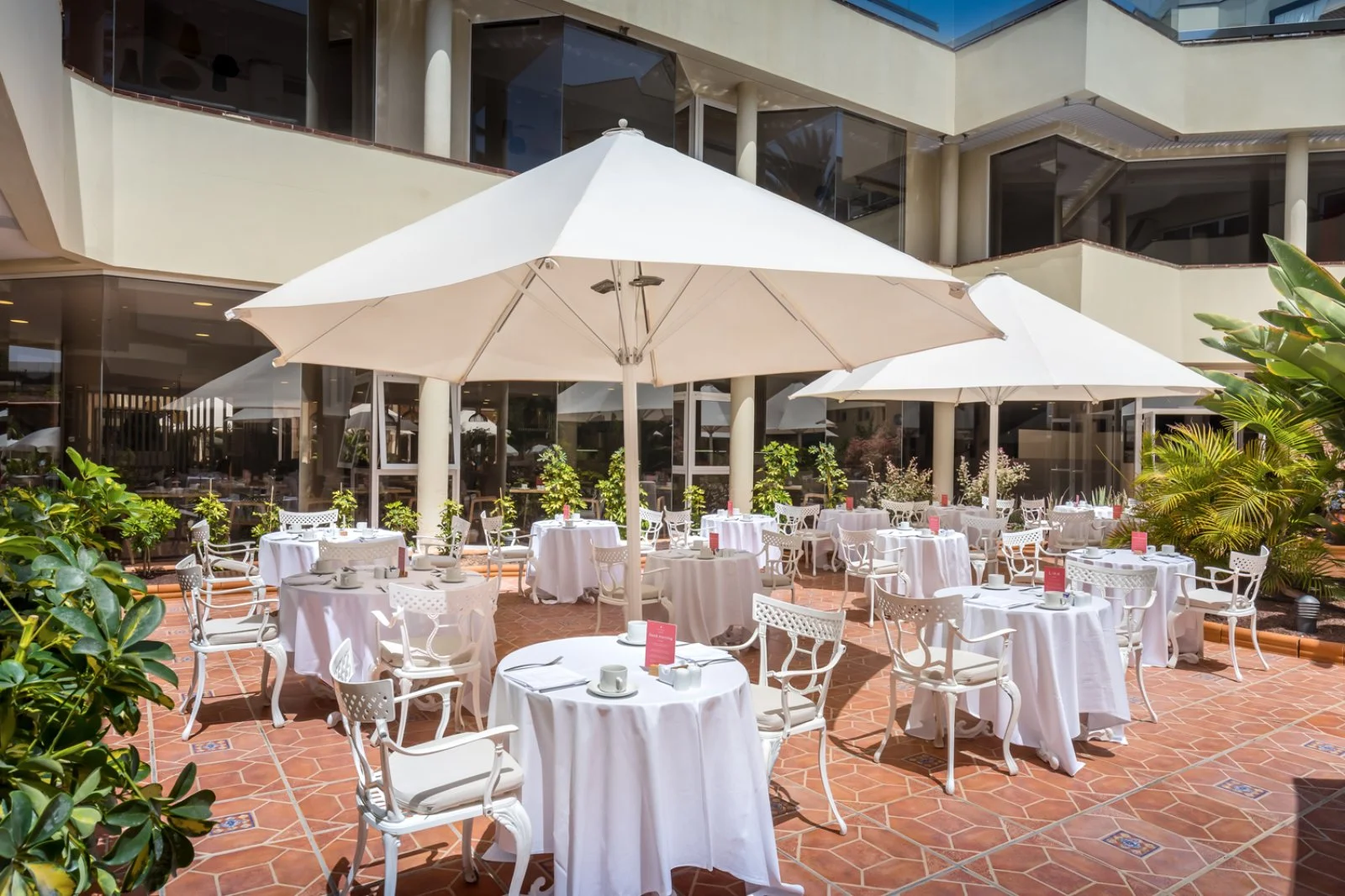 HOTEL BARCELO CORRALEJO BAY – La oliva