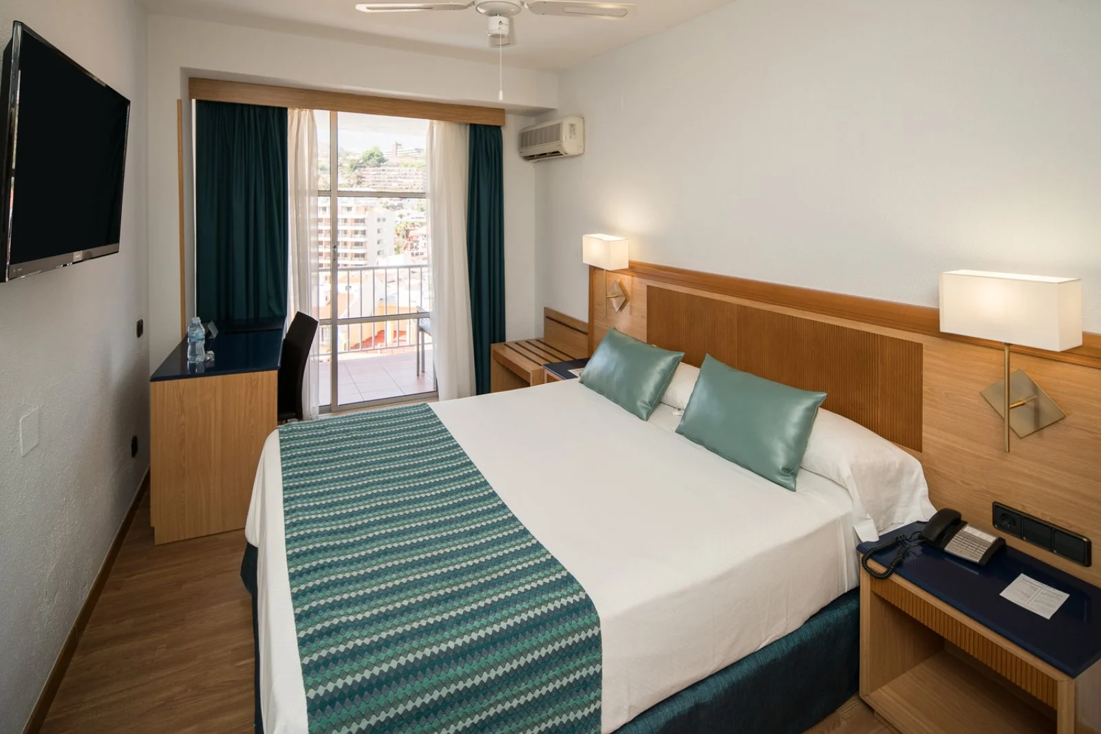 CATALONIA LAS VEGAS HOTEL – Los Cristianos