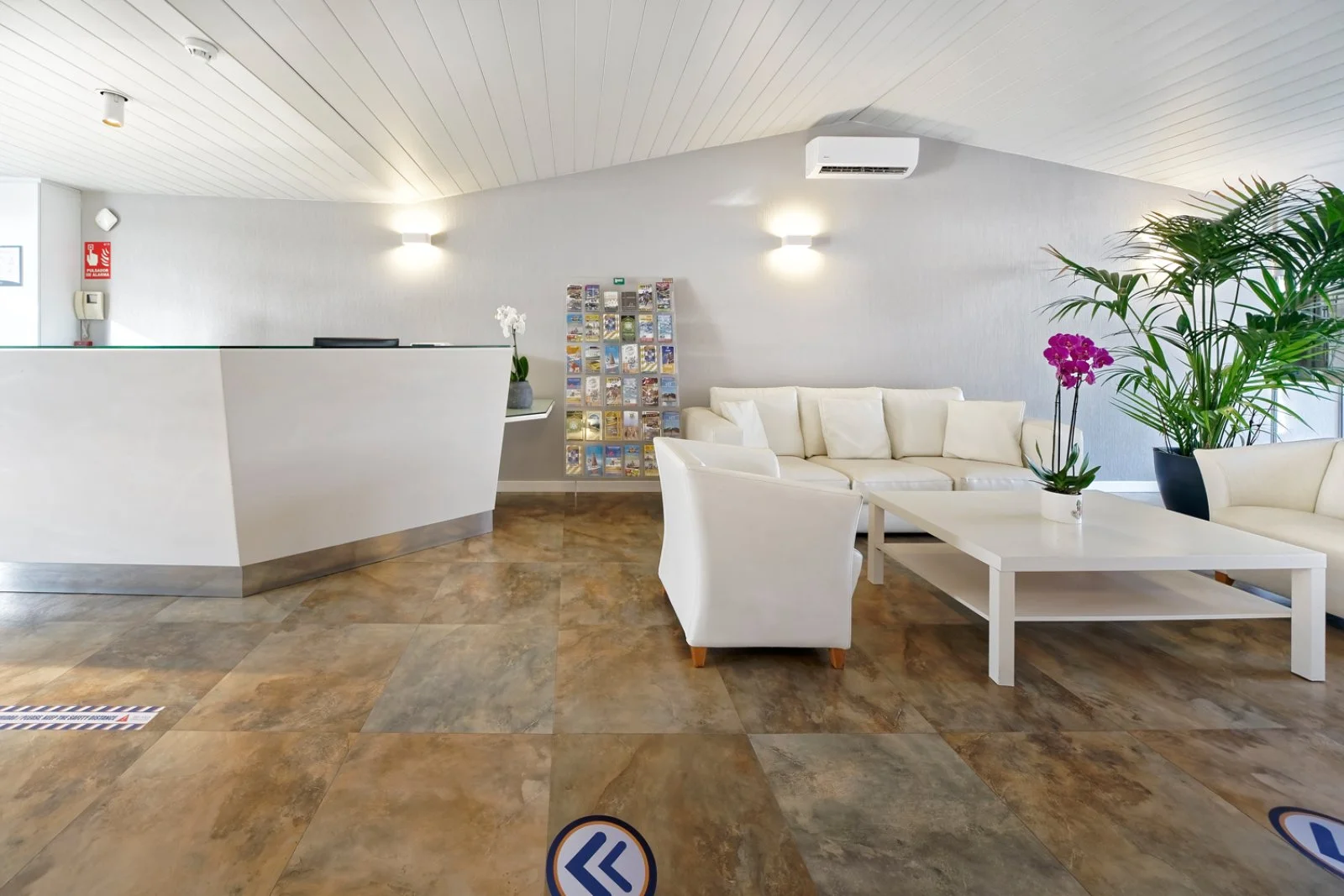 RELAXIA LOS GIRASOLES APP.TI – San bartolome de tirajana