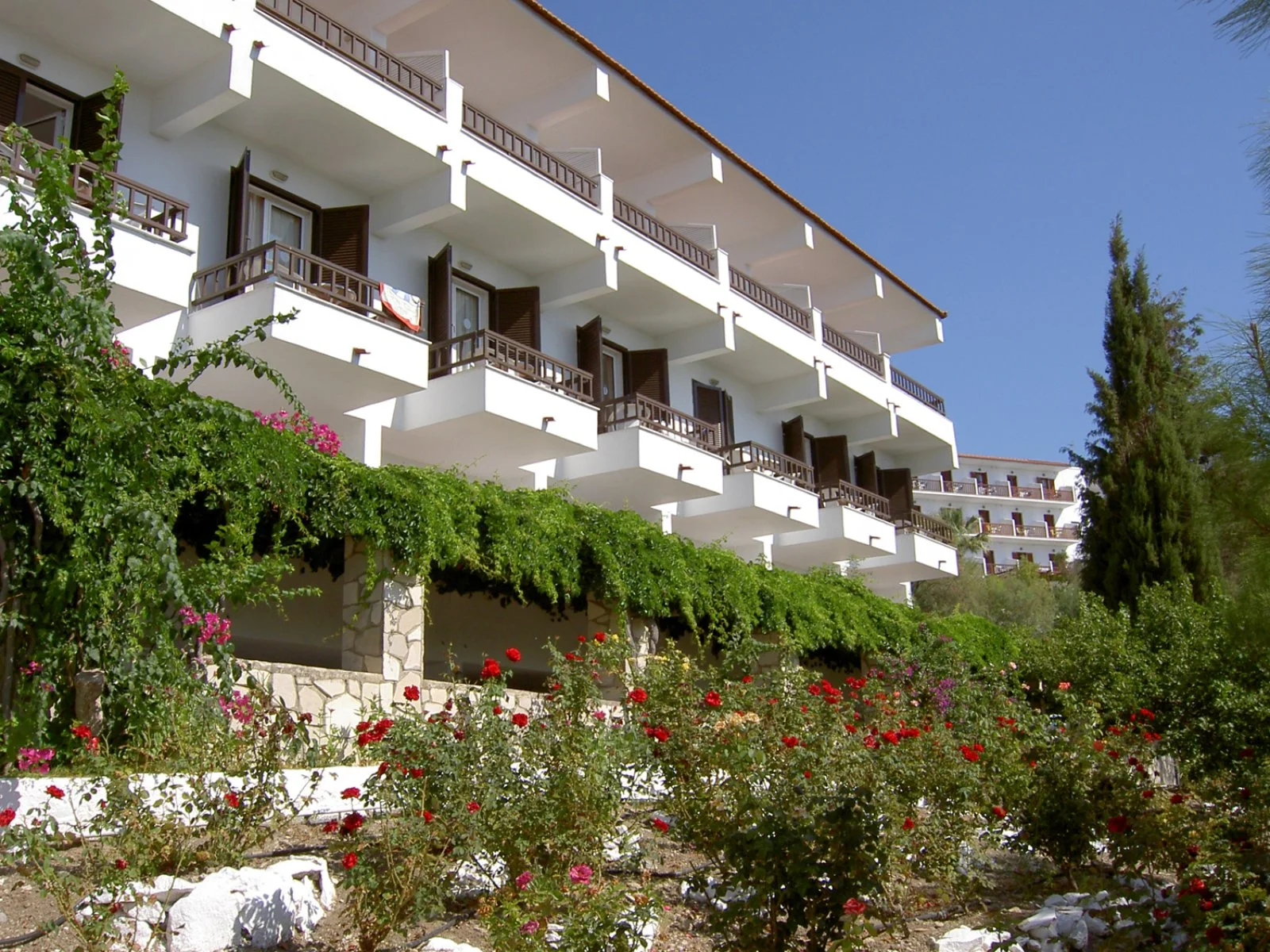 HOTEL GLICORISA – Karpovoulos