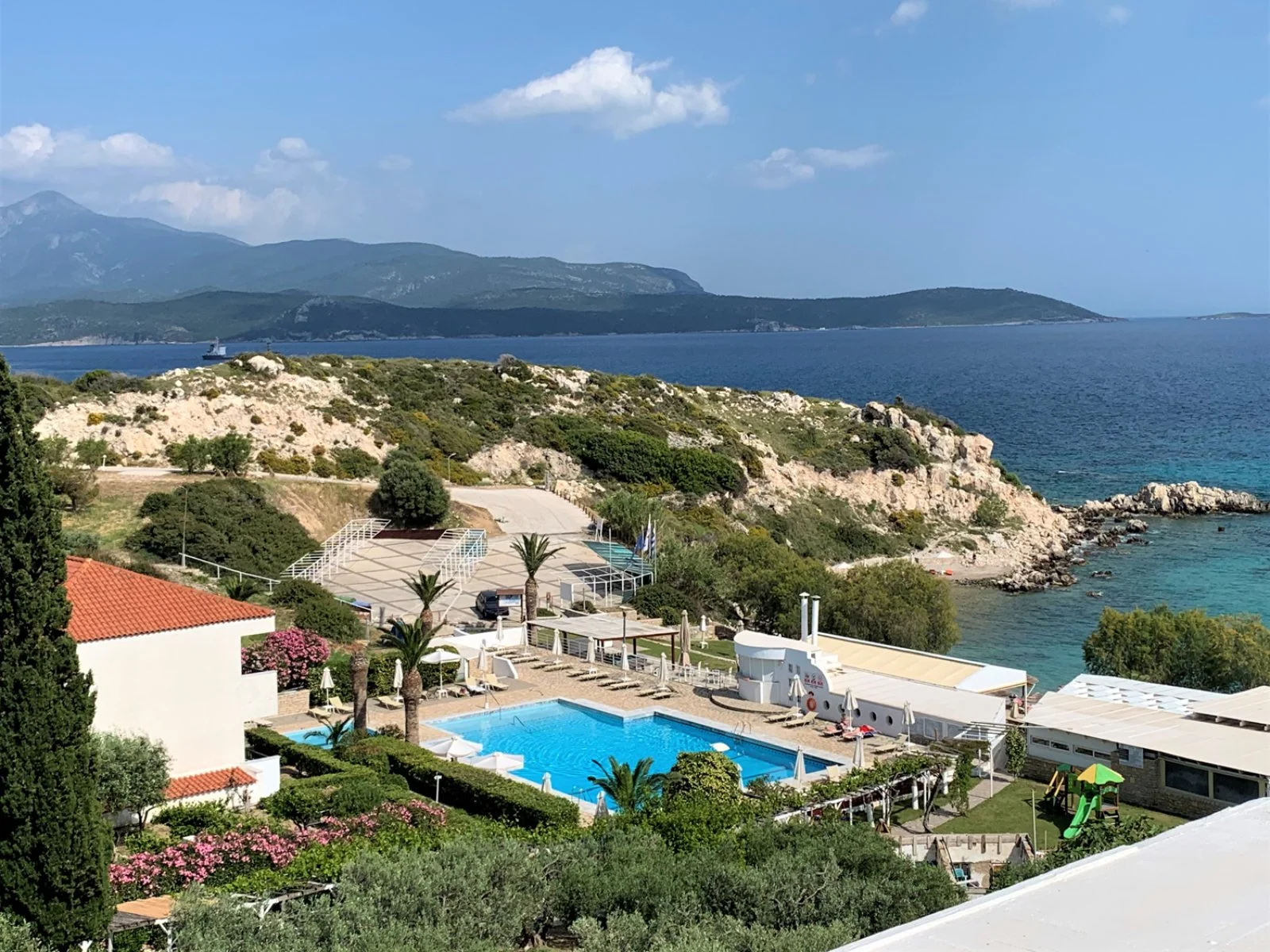 HOTEL GLICORISA – Karpovoulos
