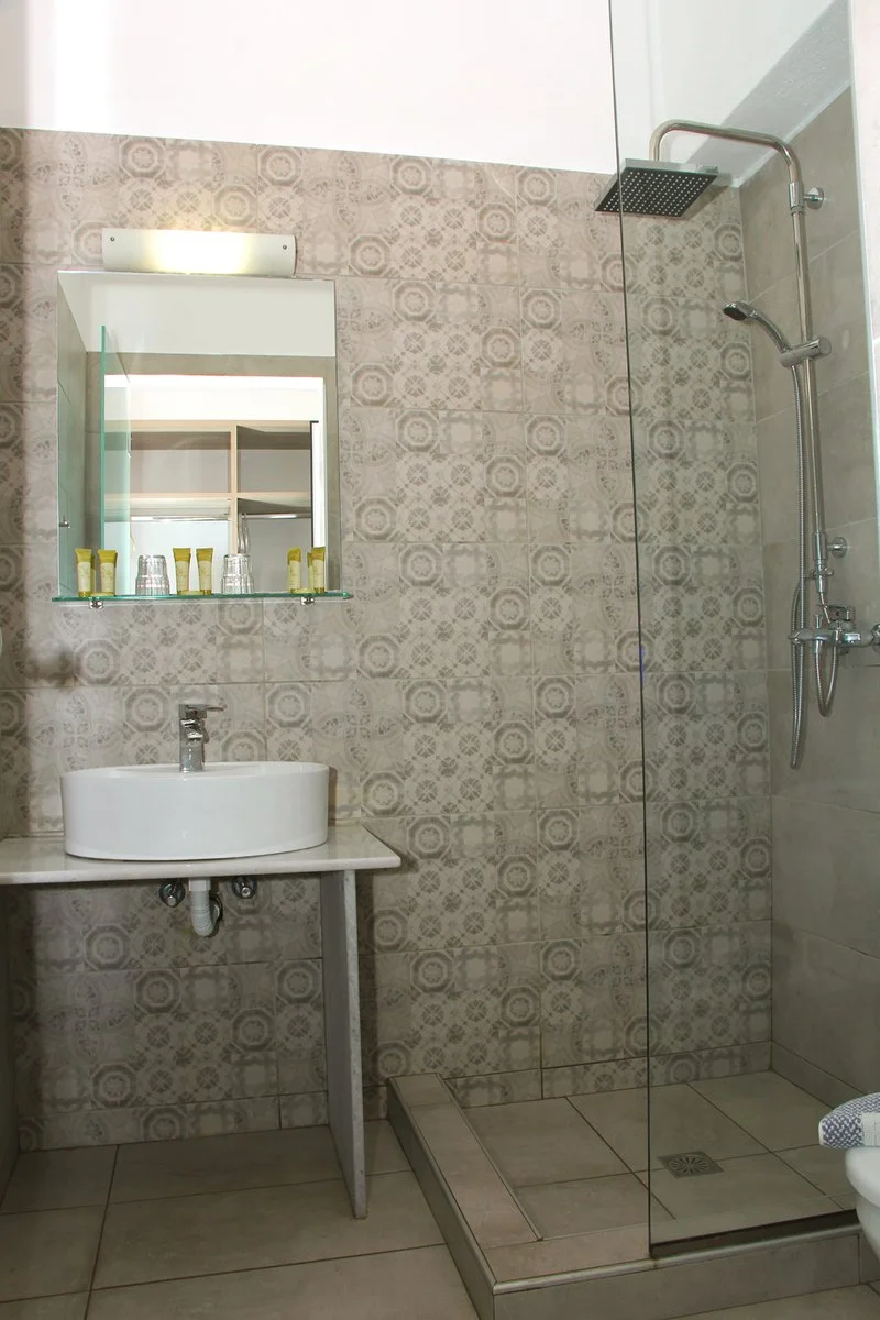 Bagno con doccia - Toilette superior