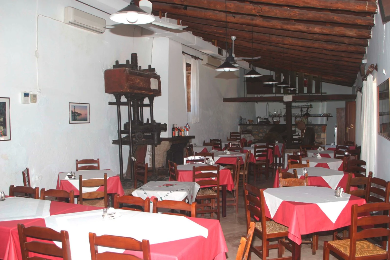 HOTEL OASIS – Chania