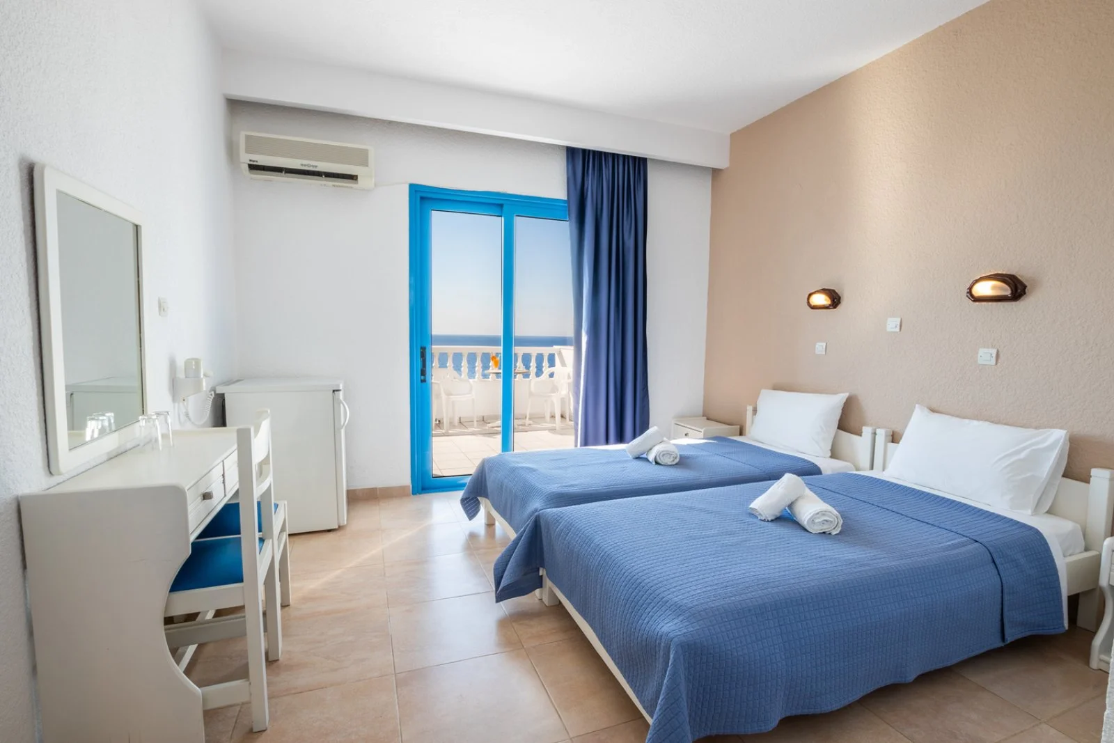 HOTEL CASTELIA BAY – Lakki