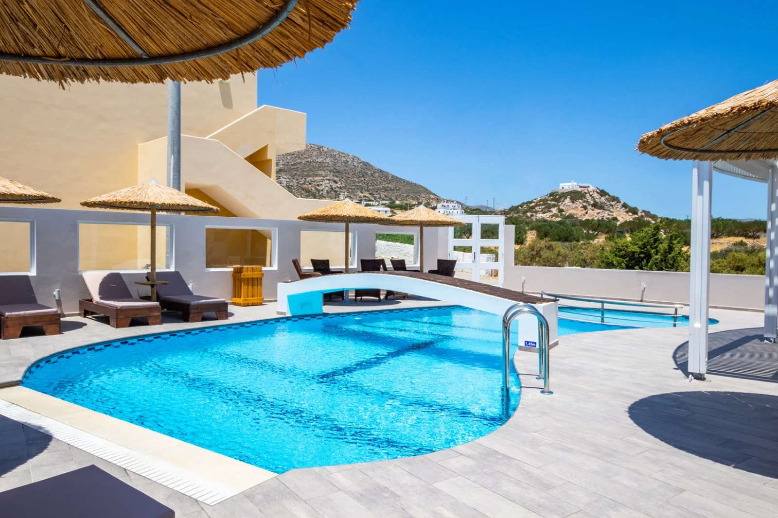 MIKE'S LUXURY APARTMENT – Lakki