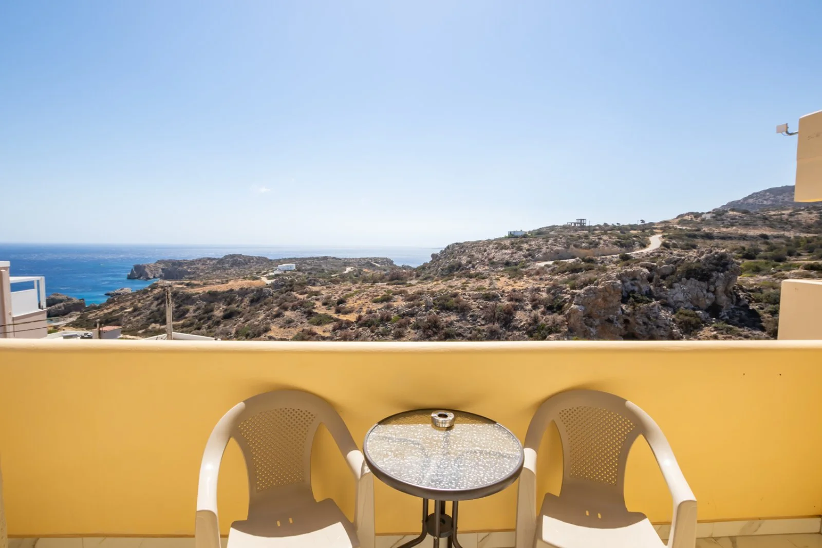 MIKE'S LUXURY APARTMENT – Lakki
