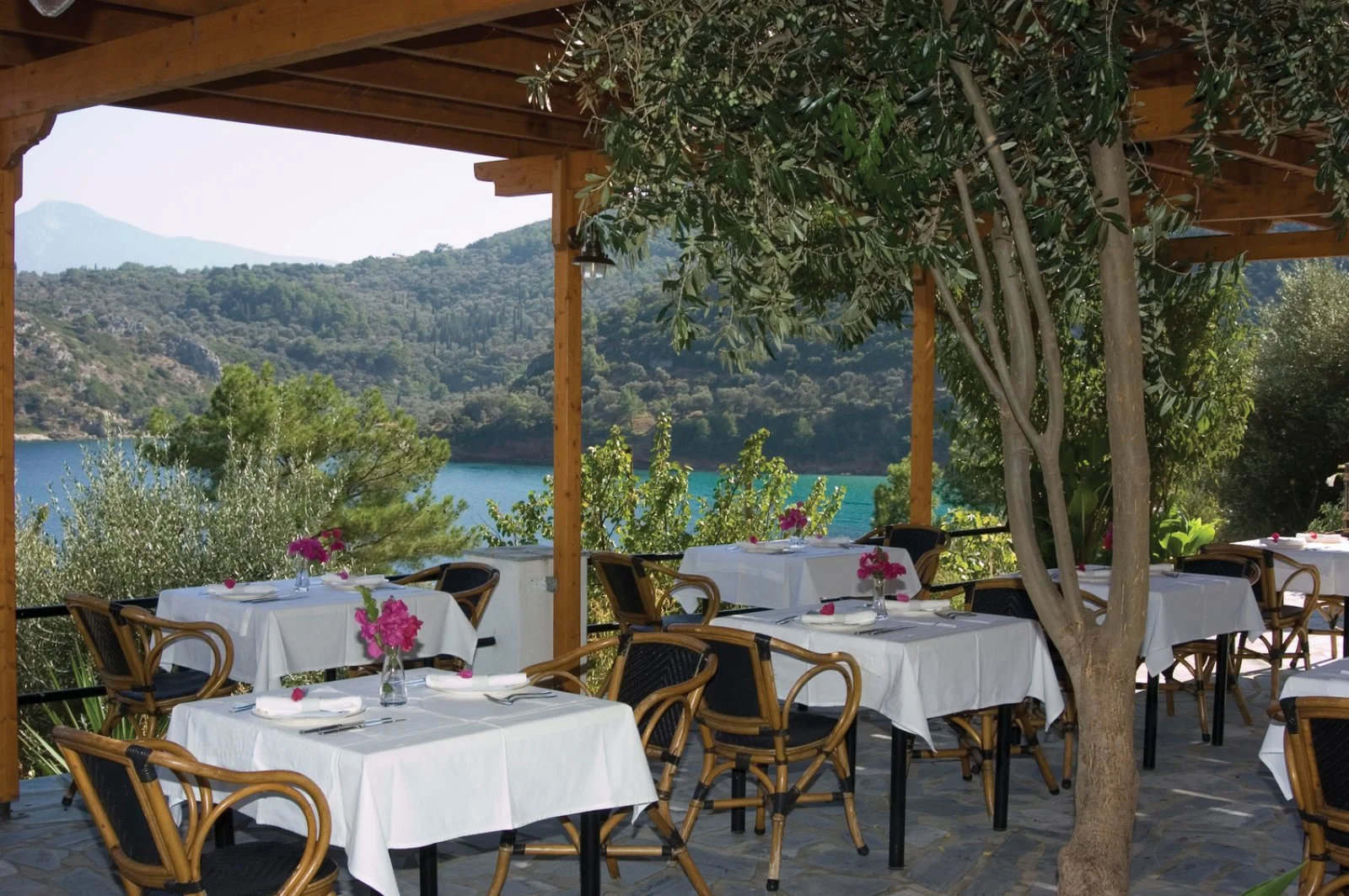 HOTEL KERVELI VILLAGE – Vathy
