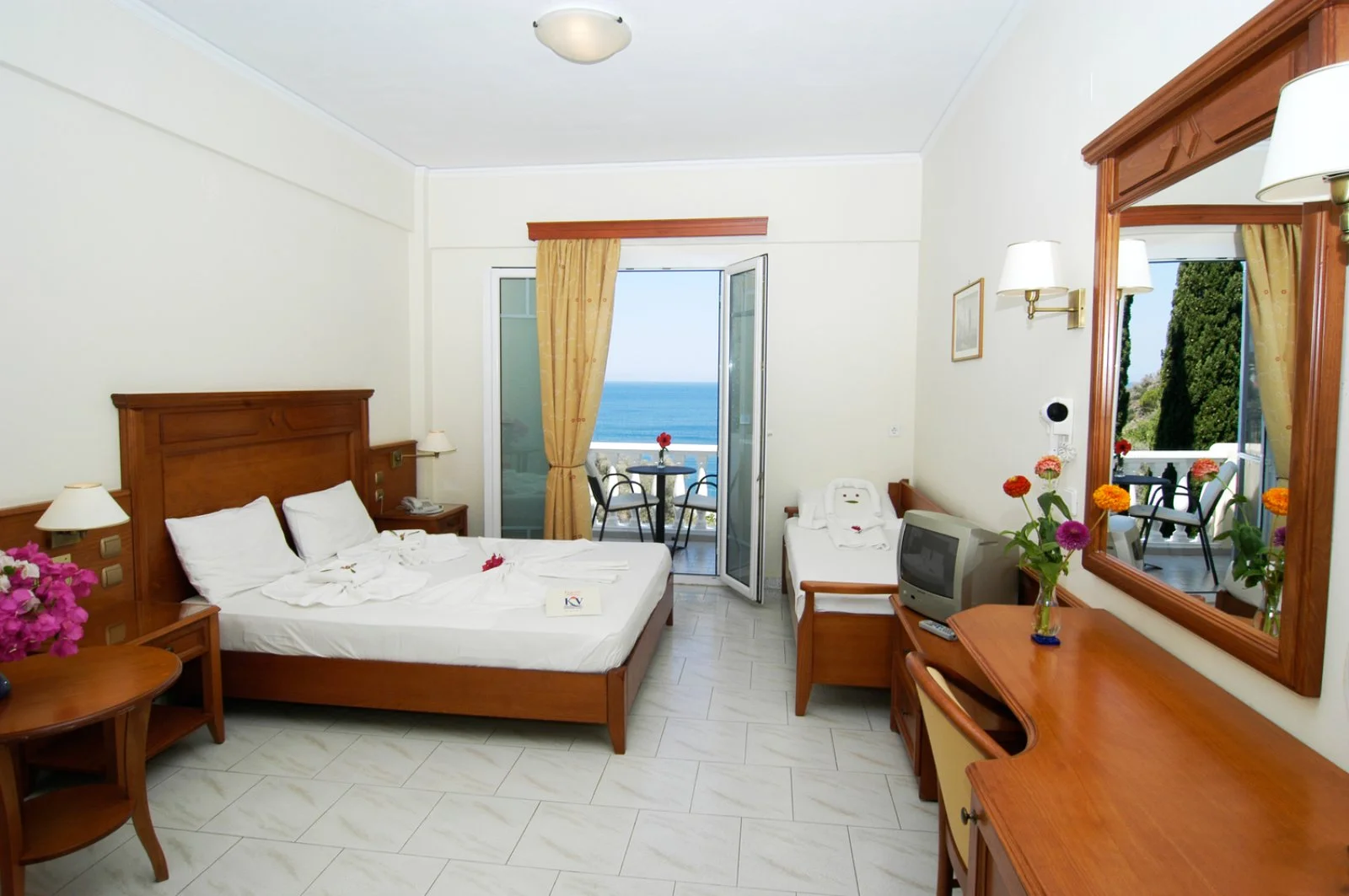 HOTEL KERVELI VILLAGE – Vathy