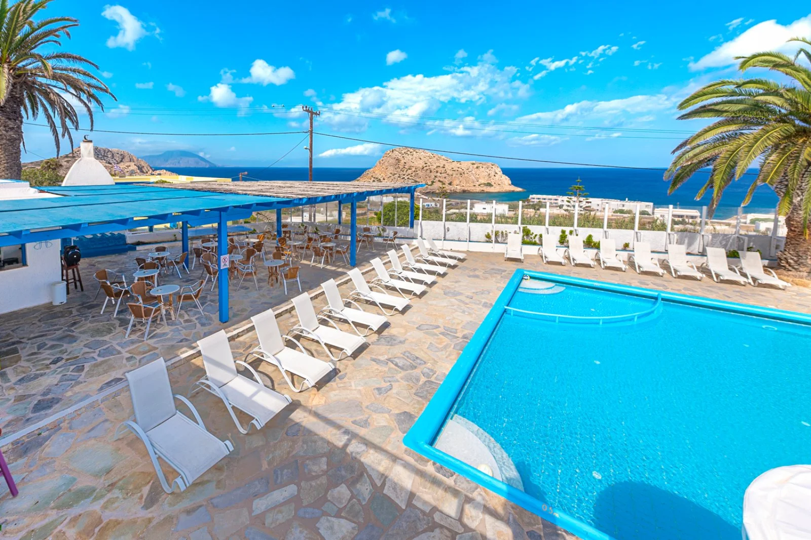 HOTEL BLUU BAHARI – Arkasa