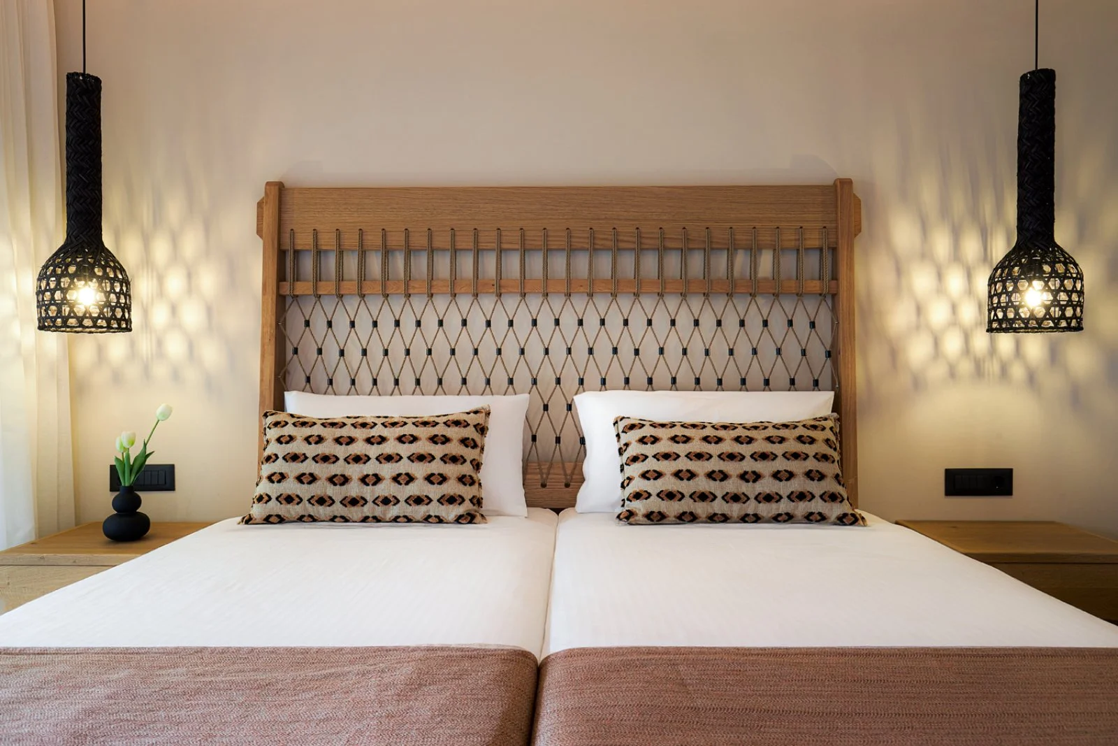 BRAVO SIRENS BEACH & VILLAGE – Malia