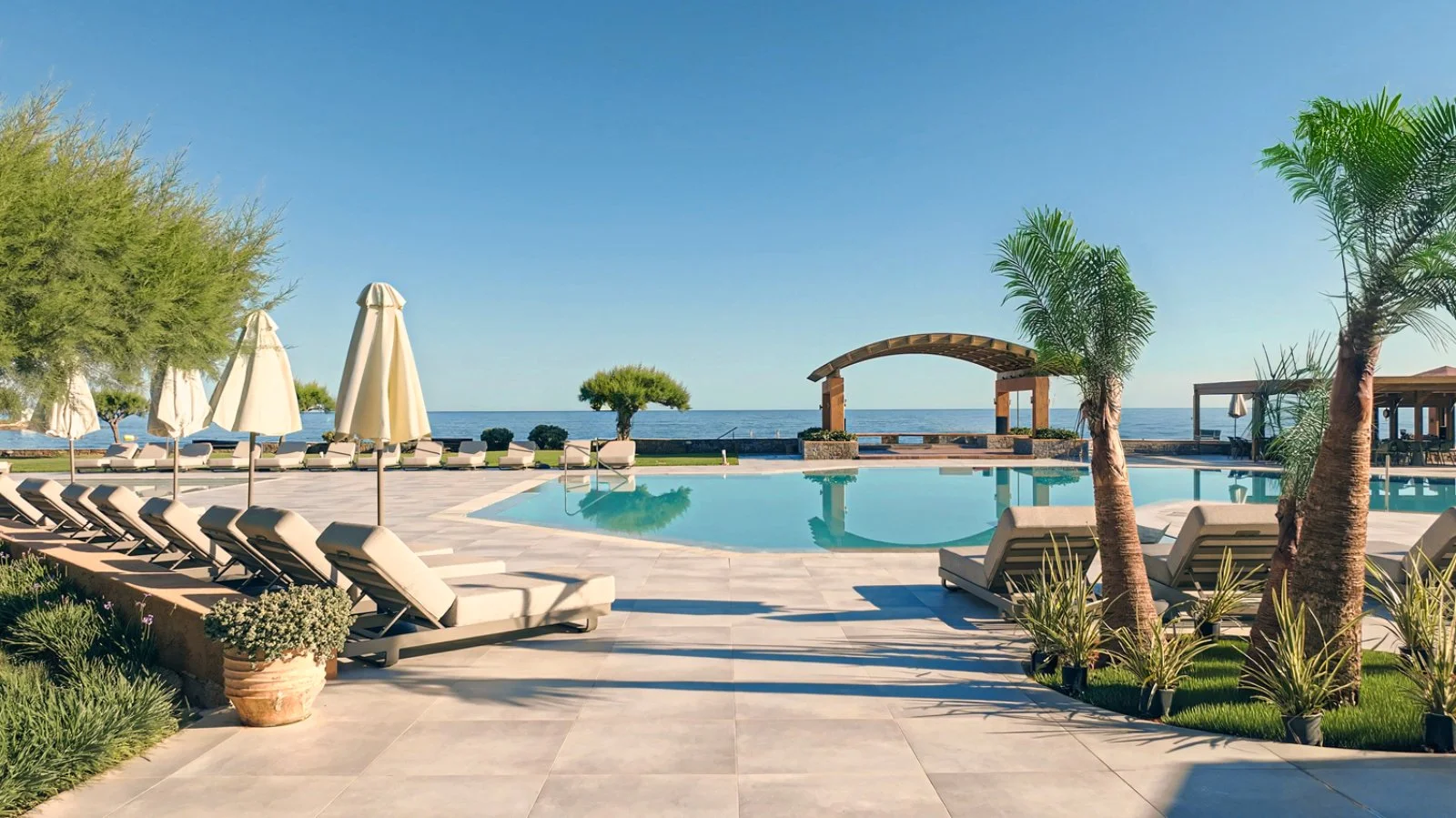 BRAVO SIRENS BEACH & VILLAGE – Malia