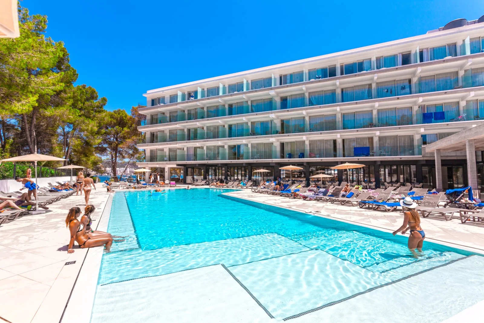 SEARESORT ELS PINS RESORT & SPA – Cala de Bou