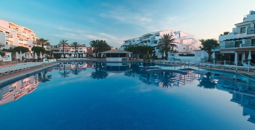 SEARESORT FERGUS STYLE BAHAMAS – Sant jordi de ses salines