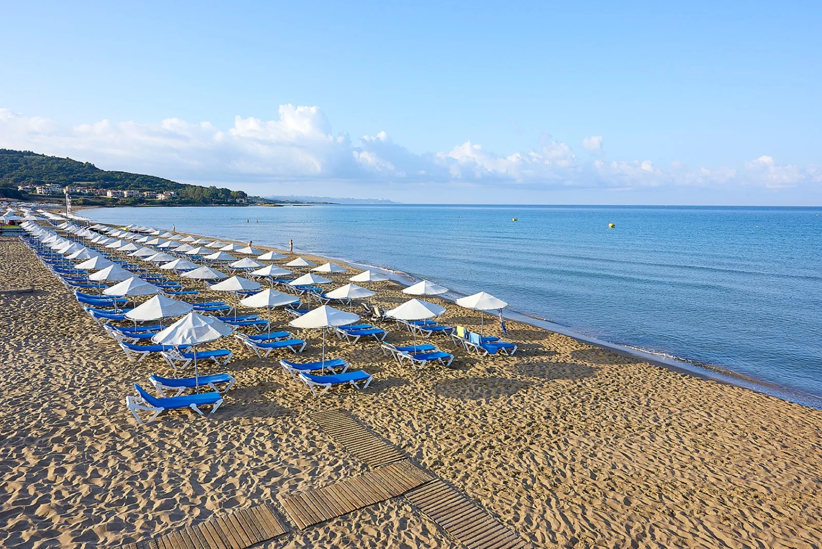BRAVO ALDEMAR OLYMPIAN VILLAGE – Patronikoleika