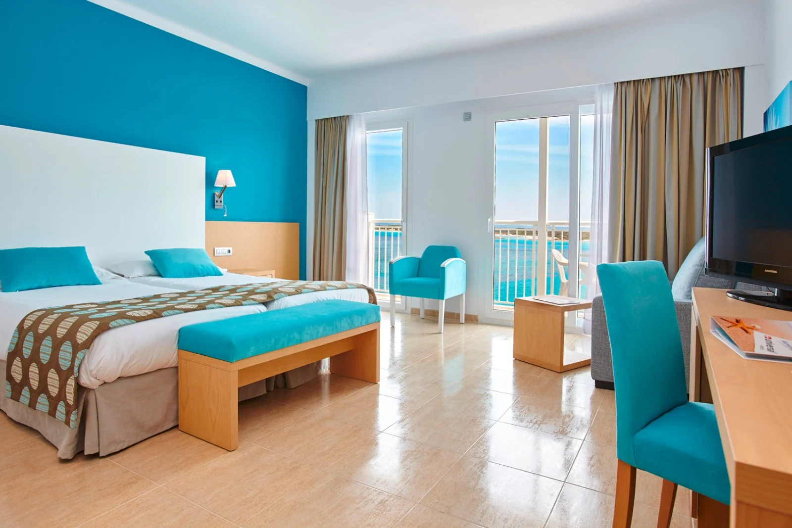 UNIVERSAL MARQUES HOTEL – Colonia de sant jordi