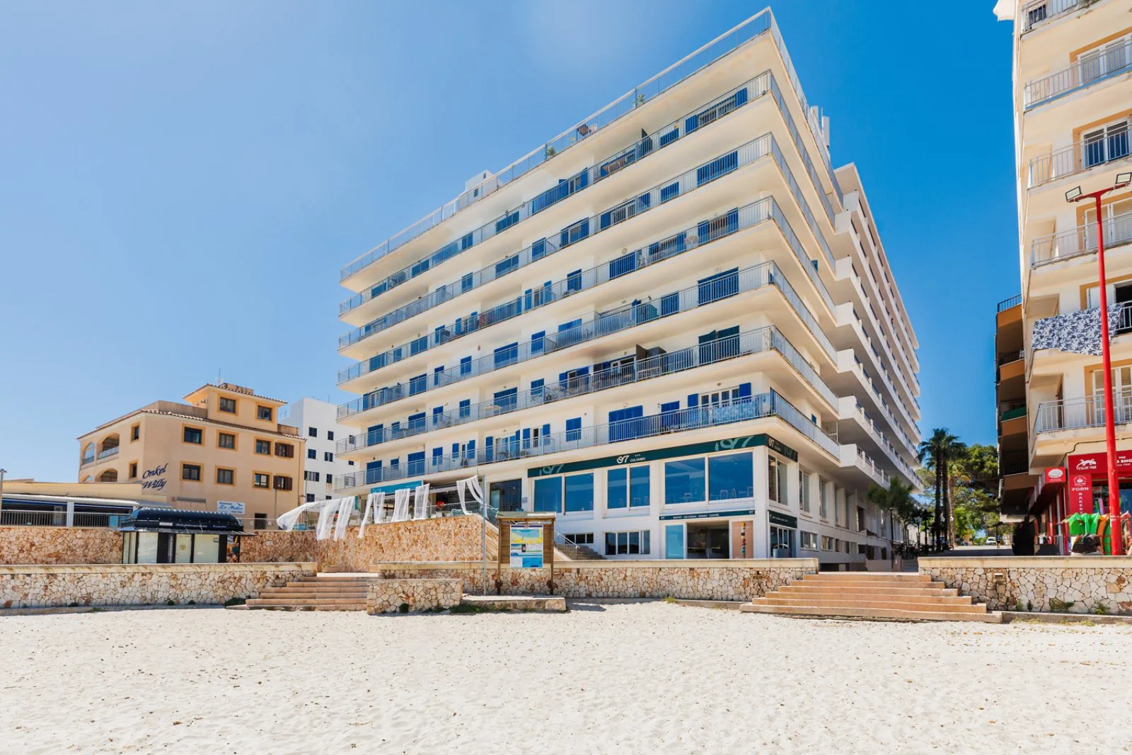 HOTEL COLOMBO