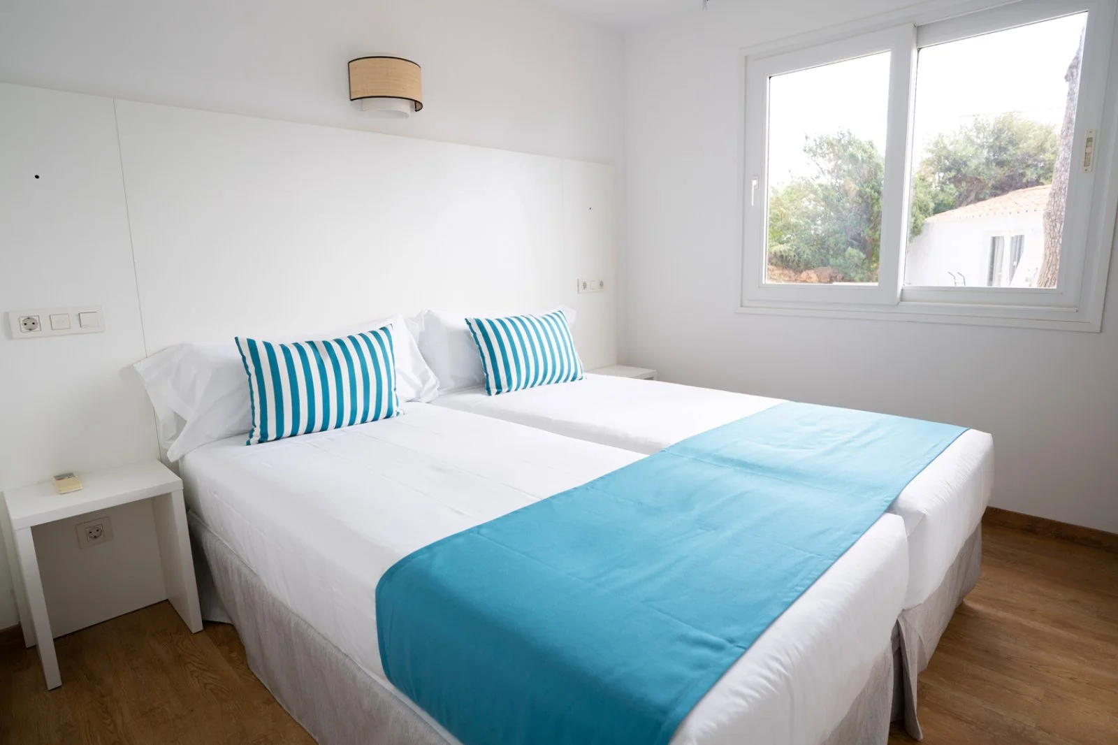 BLUESEA PLAYA AZUL HOTEL – Cala en porter