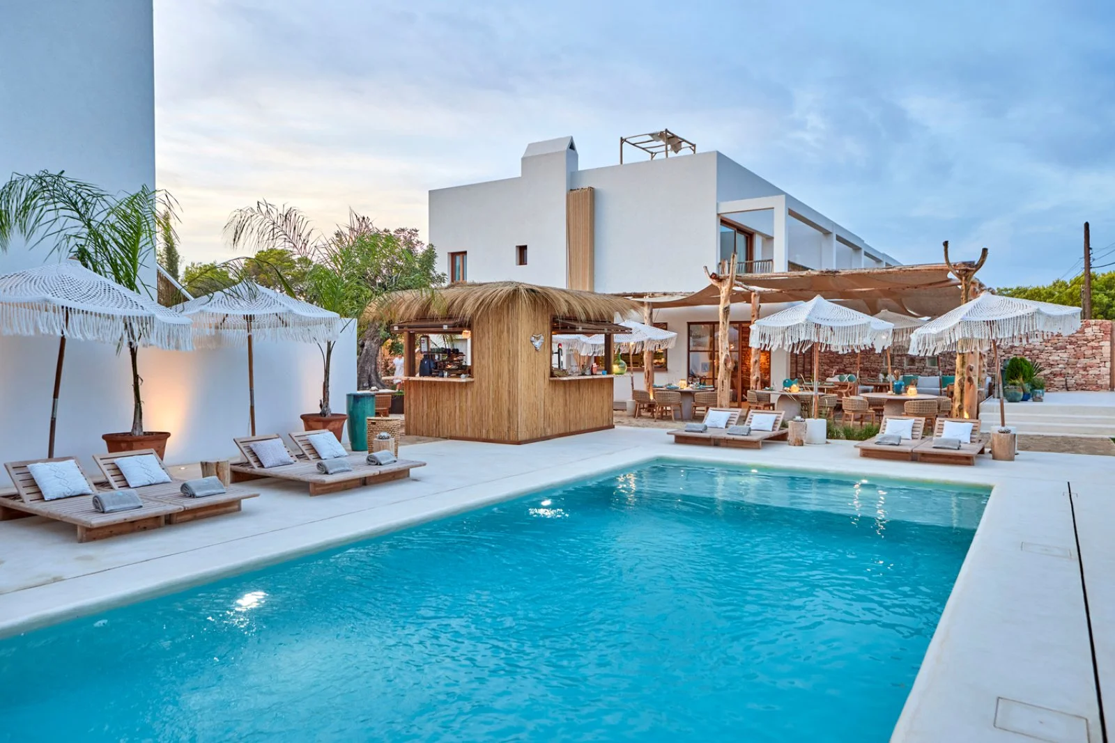 MAR SUITES FORMENTERA BY UNIVERSAL BEACH HOTELS – Es Pujols