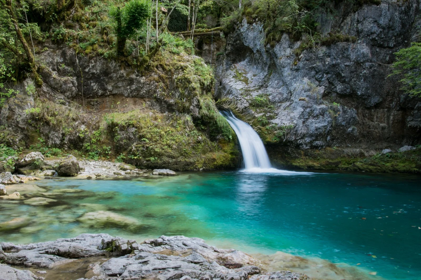 Occhio Blu, il miracolo della natura albanese